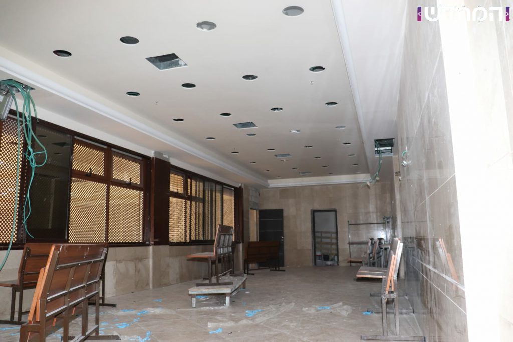 תיעוד: בית הכנסת של 'וויזשניץ -בית שמש' מוכן לקראת הימים הנוראים