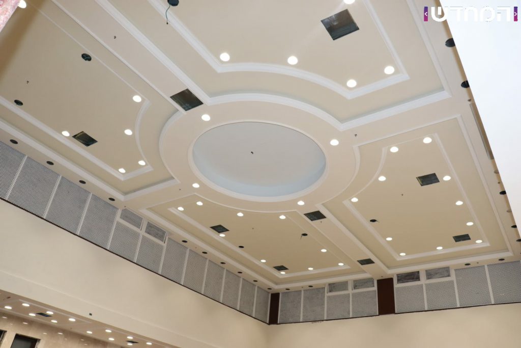 תיעוד: בית הכנסת של 'וויזשניץ -בית שמש' מוכן לקראת הימים הנוראים