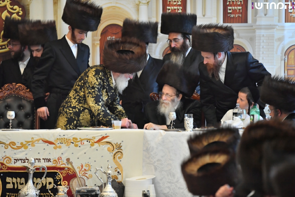 קַדֶּשׁ־לִי כׇל־בְּכוֹר • שמחת פדיון הבן לנינם הראשון של האדמורי״ם מויז'ניץ וספינקא