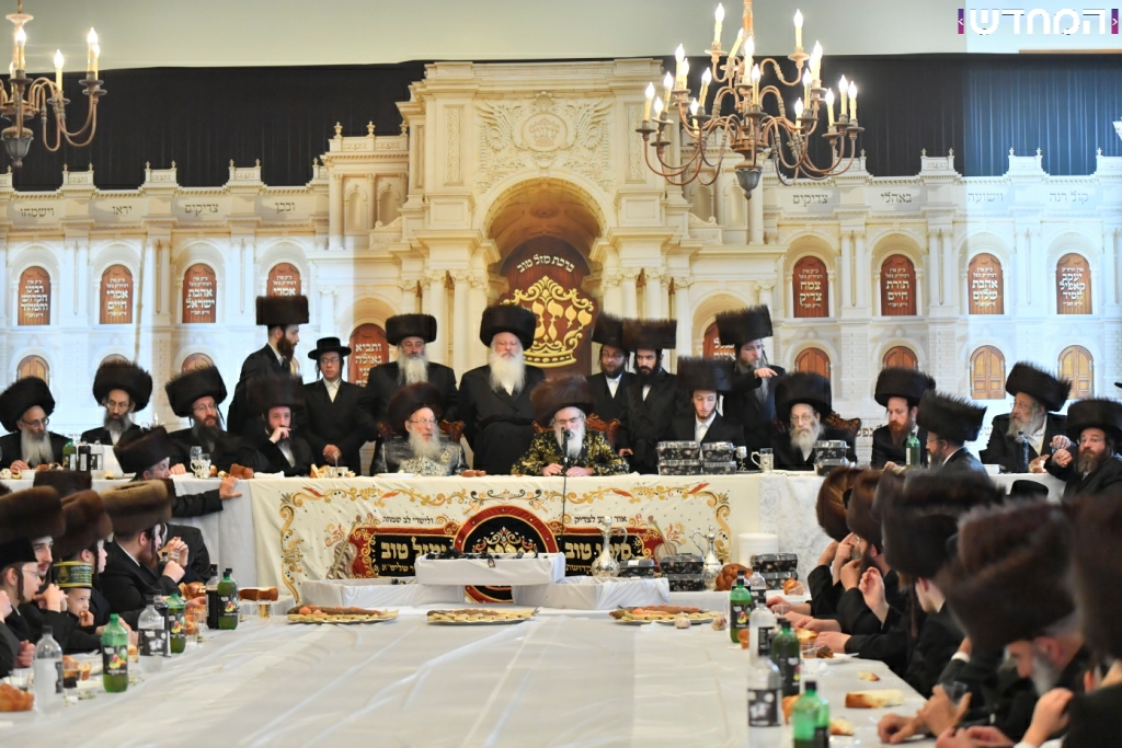 קַדֶּשׁ־לִי כׇל־בְּכוֹר • שמחת פדיון הבן לנינם הראשון של האדמורי״ם מויז'ניץ וספינקא