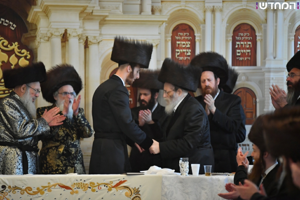 קַדֶּשׁ־לִי כׇל־בְּכוֹר • שמחת פדיון הבן לנינם הראשון של האדמורי״ם מויז'ניץ וספינקא