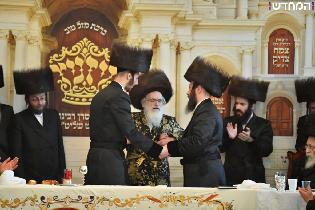 קַדֶּשׁ־לִי כׇל־בְּכוֹר • שמחת פדיון הבן לנינם הראשון של האדמורי״ם מויז'ניץ וספינקא