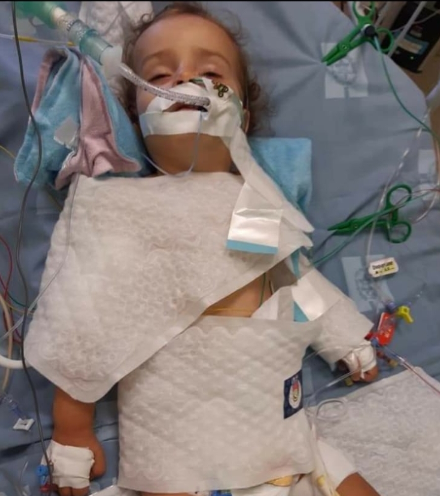 אביאל אביו של הפעוט שטבע בבריכה: נעם דוד נ"י נושם בכוחות עצמו אביאל אביו של הפעוט שטבע בבריכה: נעם דוד נ"י נושם בכוחות עצמו