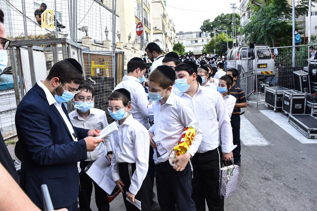 מעמד סיום מסכת כלאים ע"י ילדי ארגון זכרון חנה במעונו של מרן שר התורה