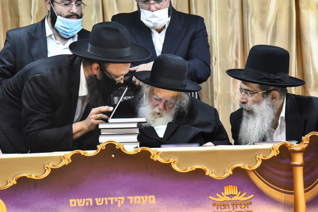 מעמד סיום מסכת כלאים ע"י ילדי ארגון זכרון חנה במעונו של מרן שר התורה