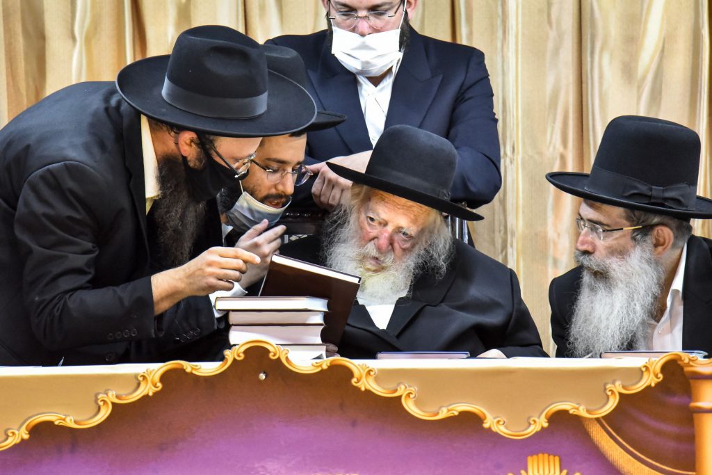 מעמד סיום מסכת כלאים ע"י ילדי ארגון זכרון חנה במעונו של מרן שר התורה