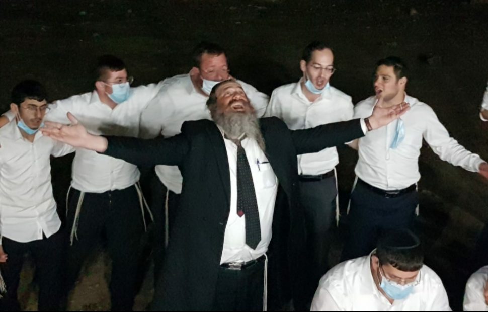 צפו: המשפיע הליטאי מ'מיר': "הקב"ה מתרצה מדמעות ללא מתווכים"