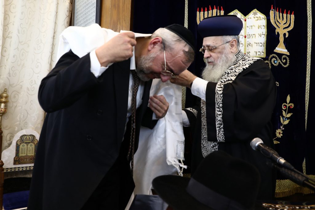 הראשון לציון חיזק את קהילת היכל מרן בבני ברק • גלריה הראשון לציון חיזק את קהילת היכל מרן בבני ברק • גלריה