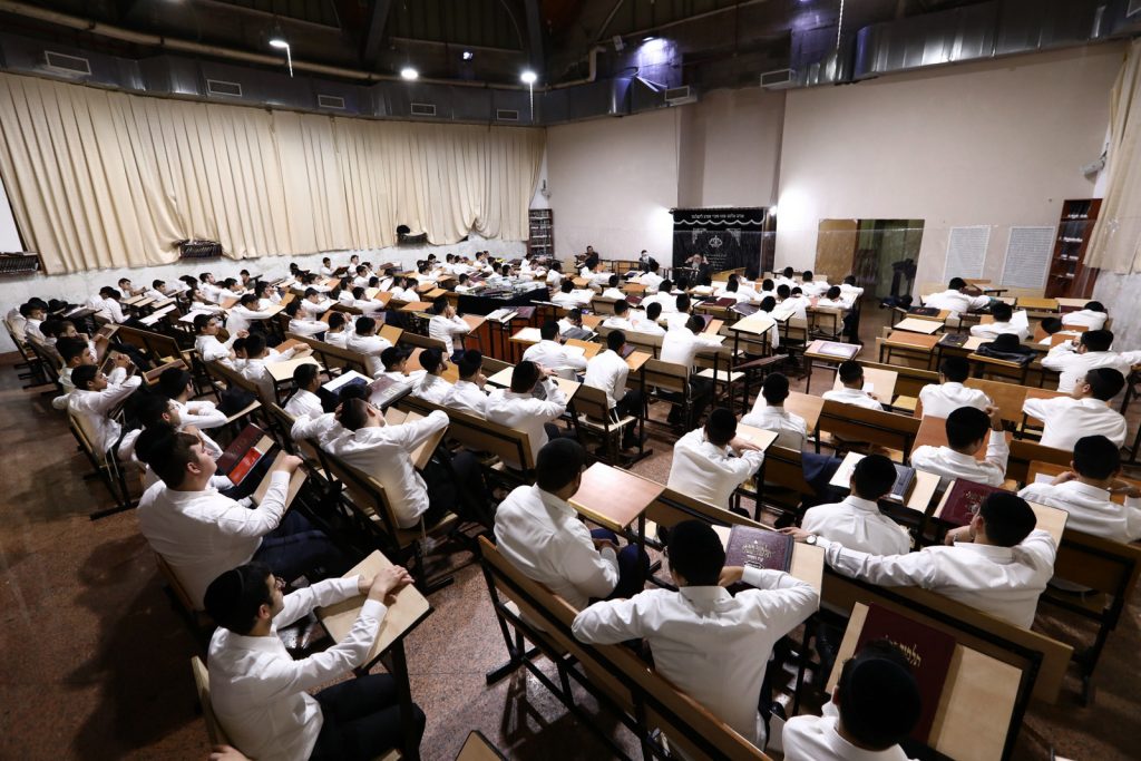 הישיבה שניצחה את הקורונה קיימה מעמד סיומים • גלריה