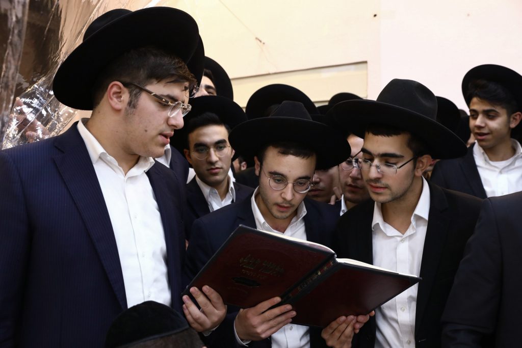 הישיבה שניצחה את הקורונה קיימה מעמד סיומים • גלריה