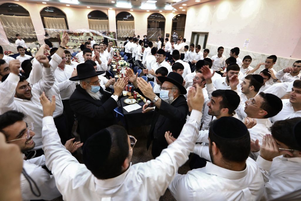 הישיבה שניצחה את הקורונה קיימה מעמד סיומים • גלריה