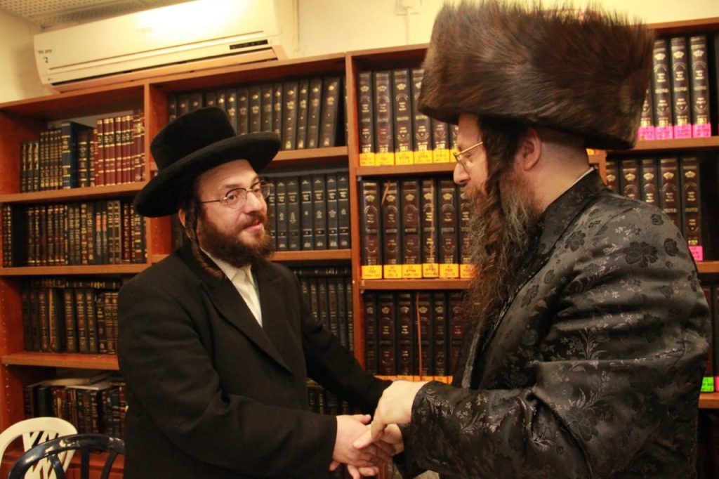 שמחת בית טעמשוואר אלעד - ויז'ניץ • גלריה