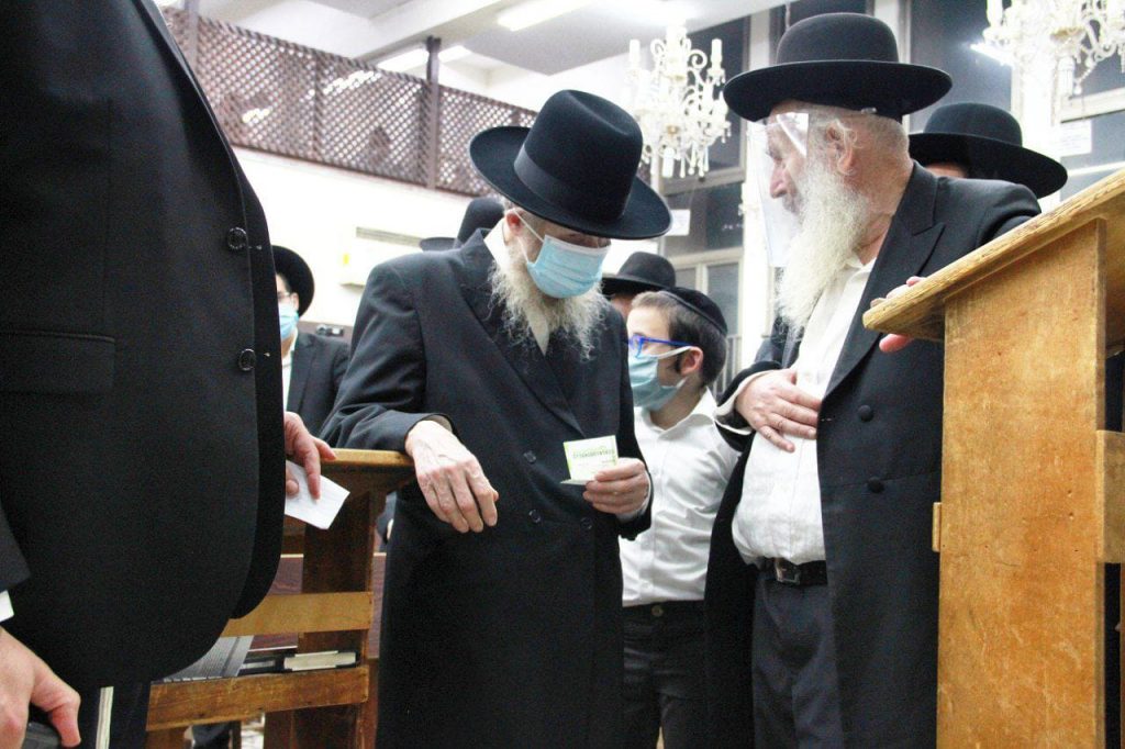 גלריה: 11 חודש לפטירת פוסק הדור הגר"נ קרליץ זצוק"ל