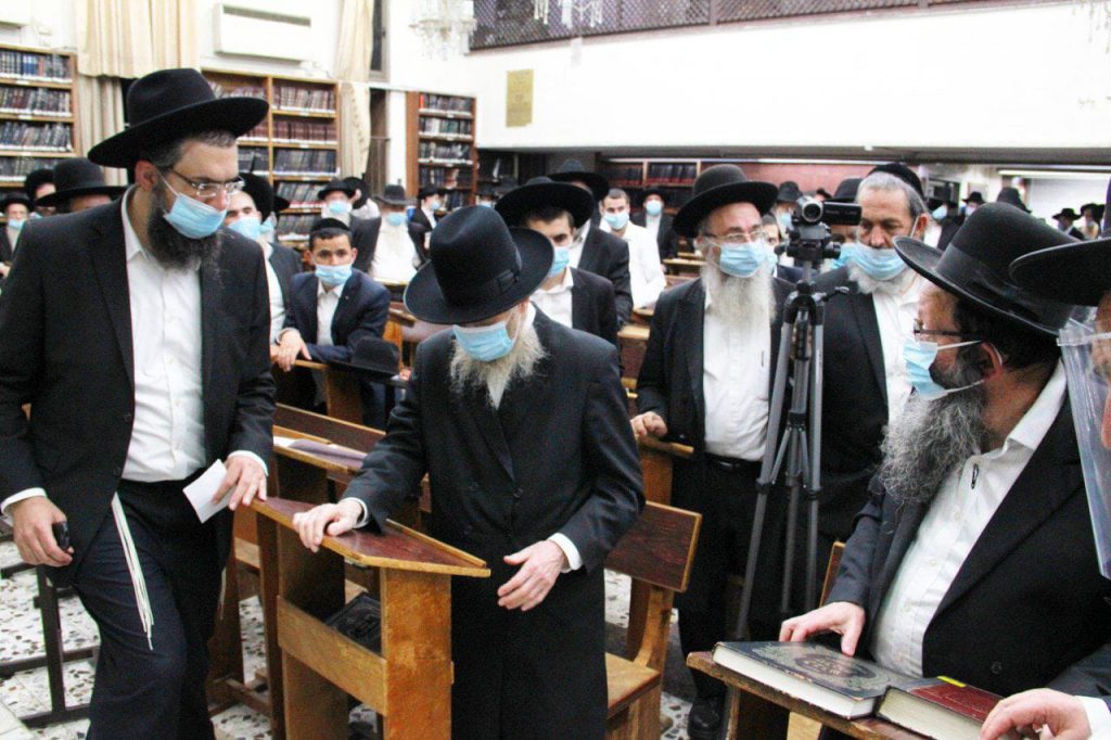 גלריה: 11 חודש לפטירת פוסק הדור הגר"נ קרליץ זצוק"ל