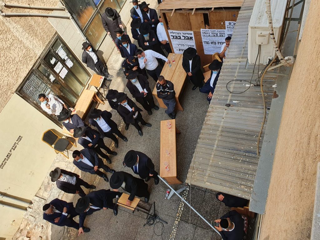 ושם אשה גדולה: הלווית הרבנית בעדני ע"ה • תיעוד