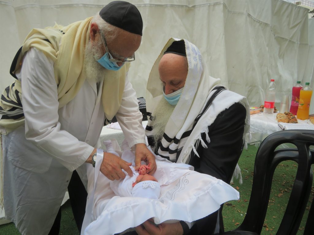 תיעוד: הברית לנין ראש הישיבה הגרב"ד פוברסקי