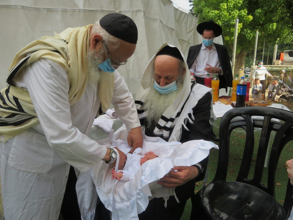 תיעוד: הברית לנין ראש הישיבה הגרב"ד פוברסקי