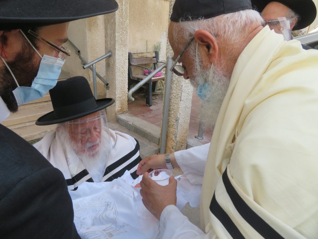 תיעוד: הברית לנין ראש הישיבה הגרב"ד פוברסקי