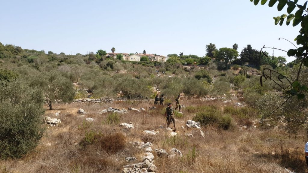 ניסיון דקירה באריאל: ב"ה אין נפגעים; המחבל נורה ונתפס ניסיון דקירה באריאל: ב"ה אין נפגעים; המחבל נורה ונתפס