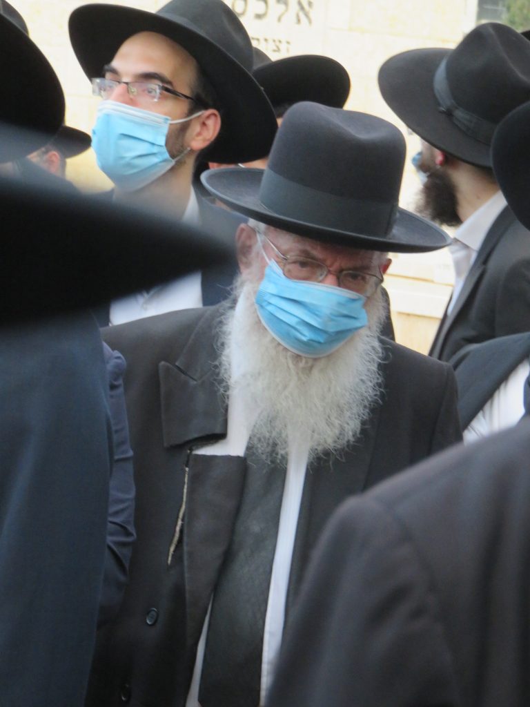 תיעוד: הלווית המשגיח הגרש"ה דרבקין זצ"ל