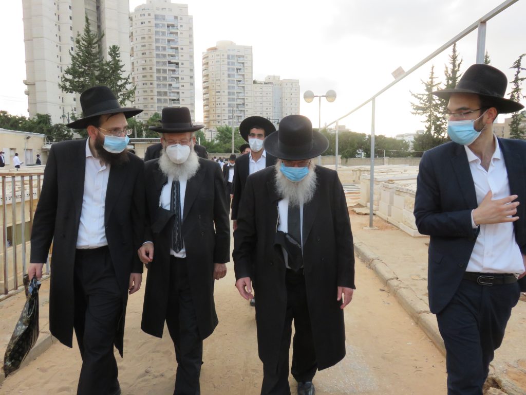 תיעוד: הלווית המשגיח הגרש"ה דרבקין זצ"ל