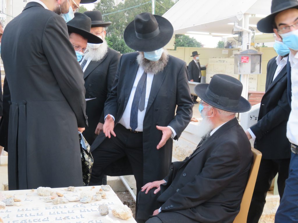 תיעוד: הלווית המשגיח הגרש"ה דרבקין זצ"ל