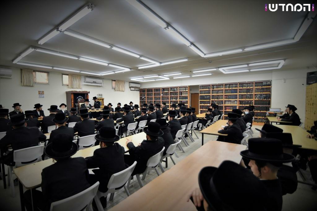 מעמד פתיחת הזמן בישיבת טשארנוביל אשדוד • גלריה