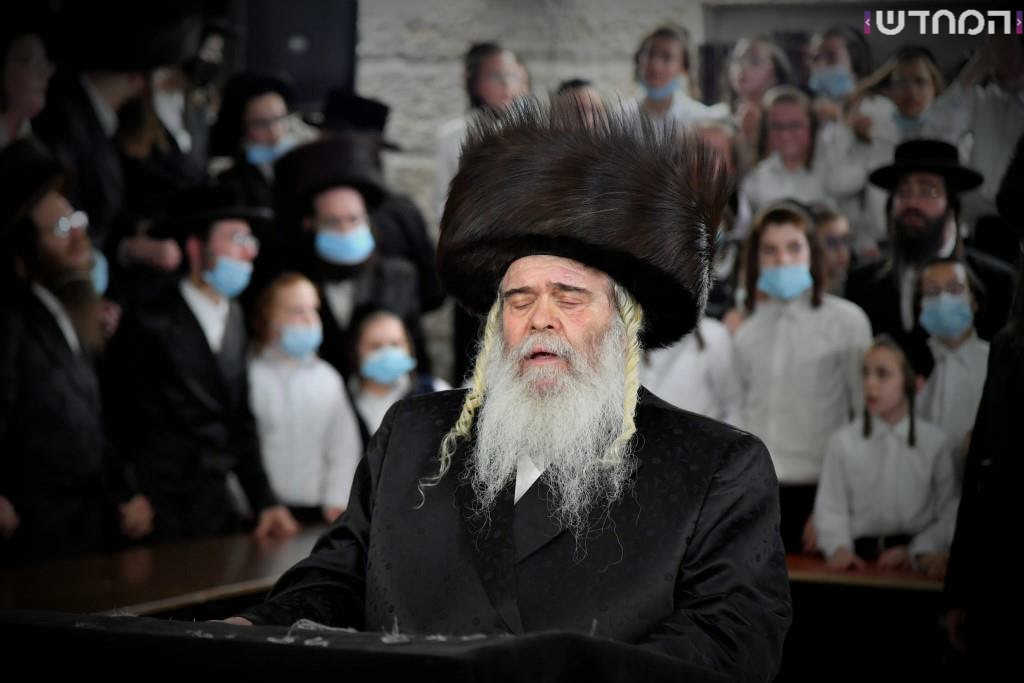 גלריה: שמחת הכנסת ספר תורה לישיבת קרעטשינף באלעד גלריה: שמחת הכנסת ספר תורה לישיבת קרעטשינף באלעד