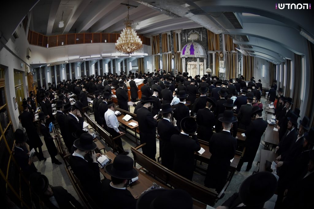 סליחות ראשונות בביהמ"ד סאטמאר בבני ברק • גלריה