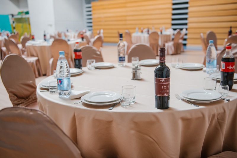 בירת רוסיה: מנייני קפסולות, תשליך, התרת נדרים ומוצאי החג