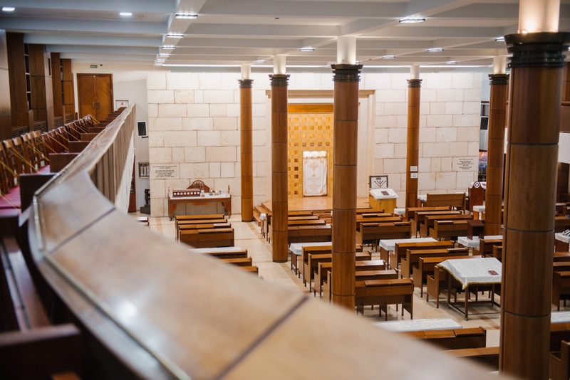 בירת רוסיה: מנייני קפסולות, תשליך, התרת נדרים ומוצאי החג