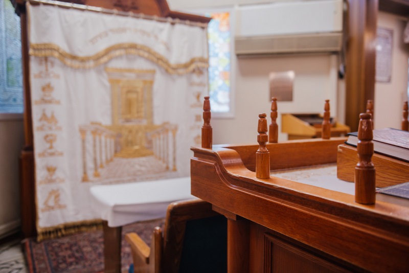 בירת רוסיה: מנייני קפסולות, תשליך, התרת נדרים ומוצאי החג