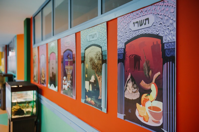 בירת רוסיה: מנייני קפסולות, תשליך, התרת נדרים ומוצאי החג