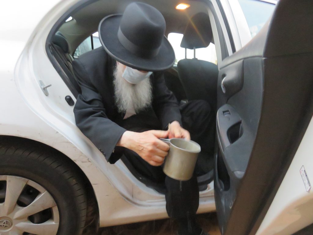 תיעוד: הלווית המשגיח הגרש"ה דרבקין זצ"ל