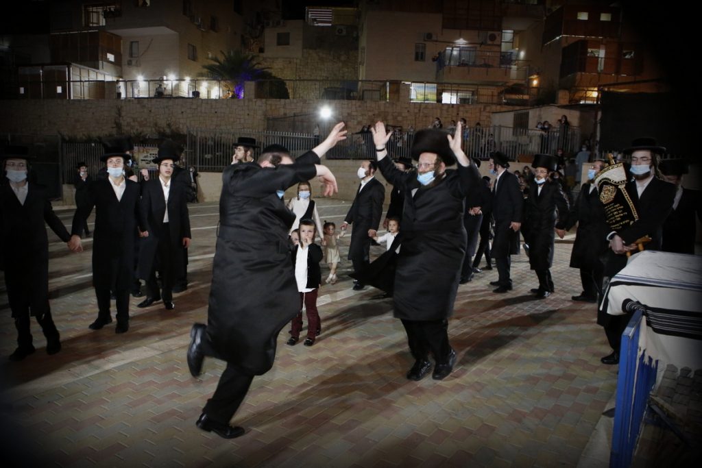 בשטח פתוח: המתמידים פיזזו בהקפות שניות • צפו: