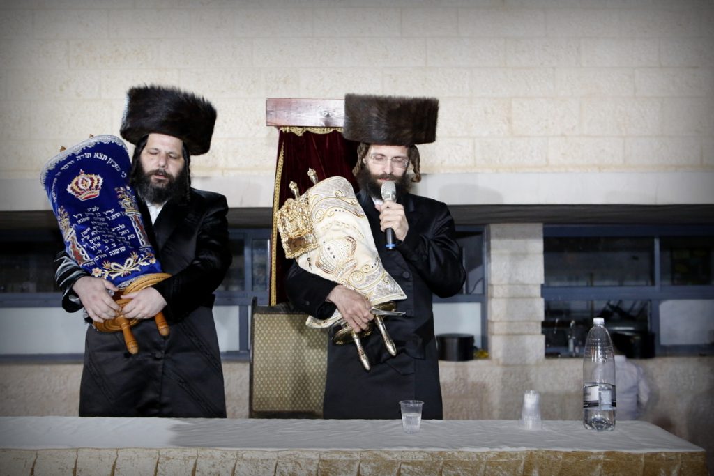 בשטח פתוח: המתמידים פיזזו בהקפות שניות • צפו: