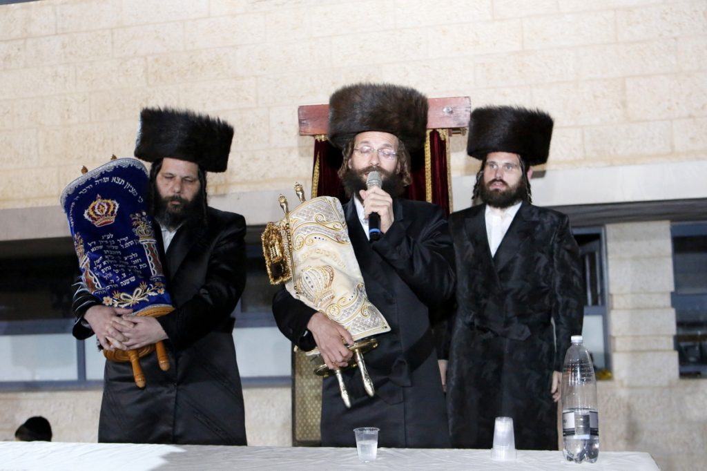 בשטח פתוח: המתמידים פיזזו בהקפות שניות • צפו: