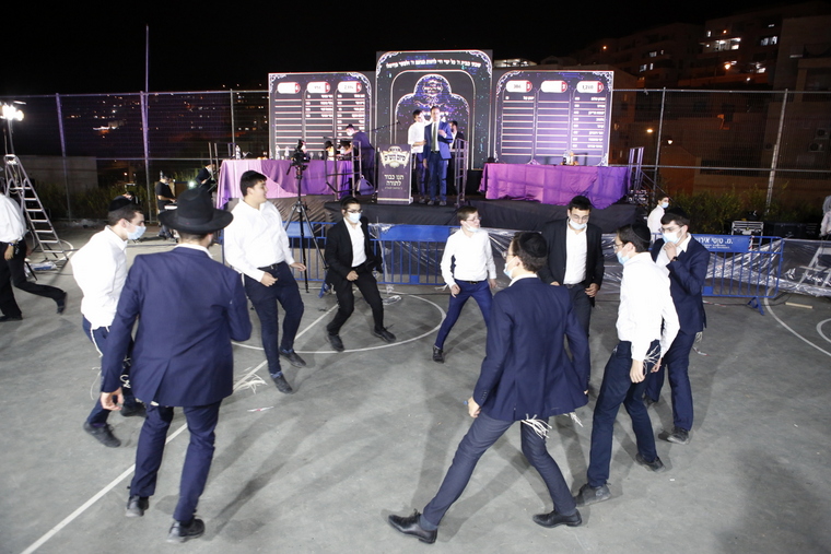 גבעת זאב: כך אושר אירוע המוני לציבור החרדי • צפו: