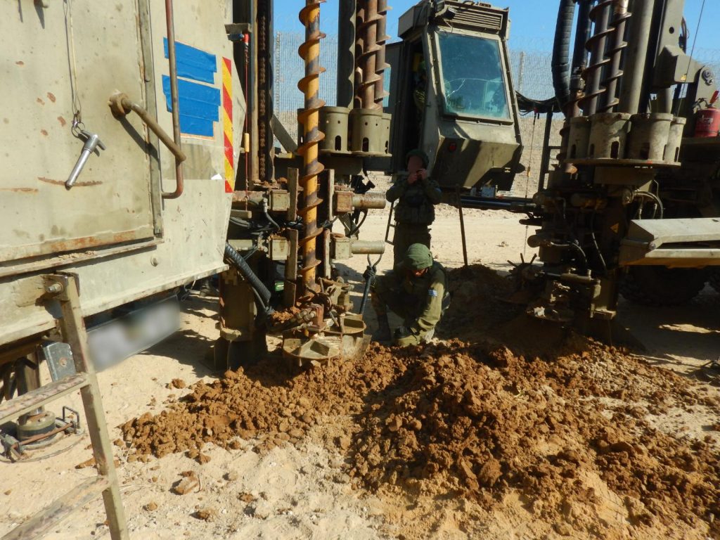 הותר לפרסום: צה"ל איתר וחשף מנהרת טרור בדרום הרצועה • צפו