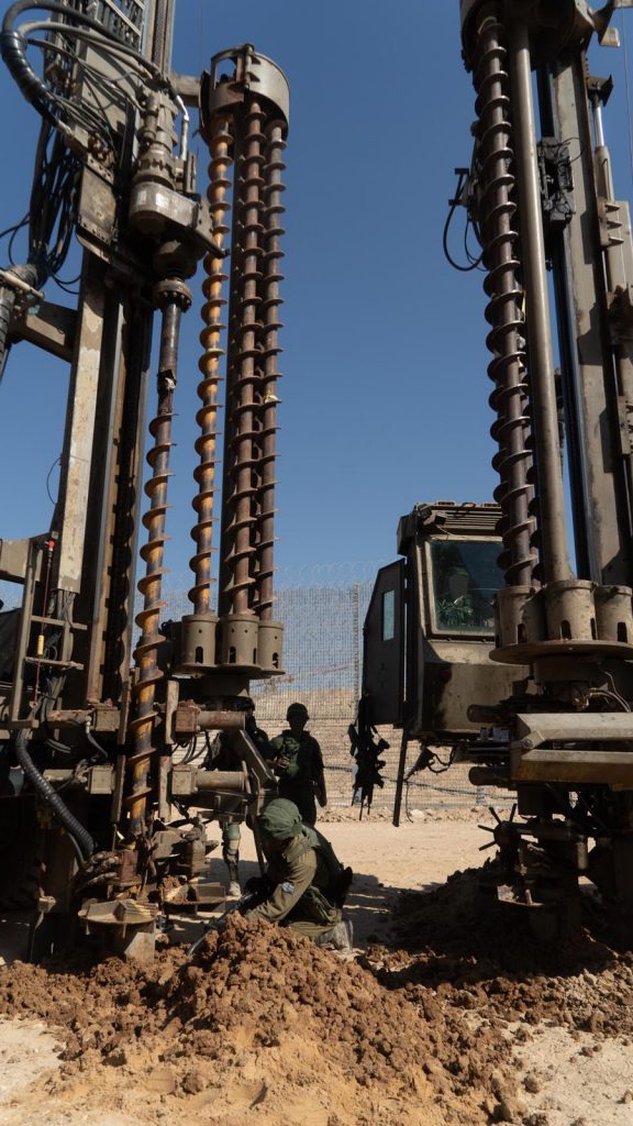 הותר לפרסום: צה"ל איתר וחשף מנהרת טרור בדרום הרצועה • צפו