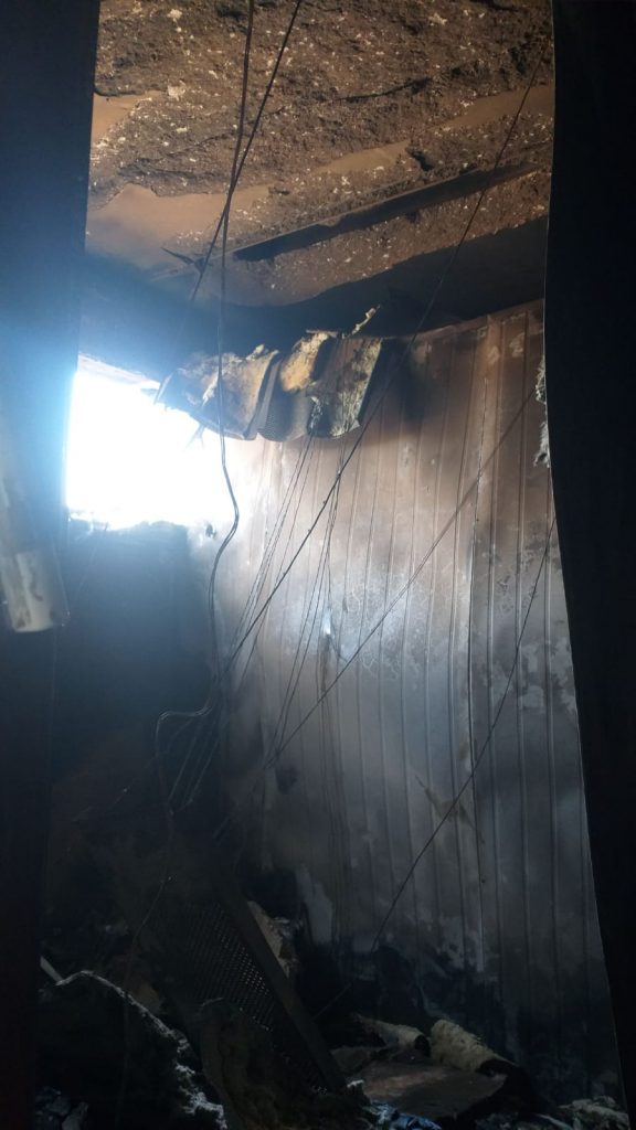 צפו בתיעוד: ה'חיידר' נשרף כליל, תמונות גדולי הדור נשארו בשלמותם צפו בתיעוד: ה'חיידר' נשרף כליל, תמונות גדולי הדור נשארו בשלמותם