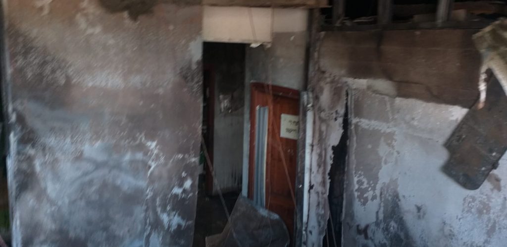 צפו בתיעוד: ה'חיידר' נשרף כליל, תמונות גדולי הדור נשארו בשלמותם צפו בתיעוד: ה'חיידר' נשרף כליל, תמונות גדולי הדור נשארו בשלמותם