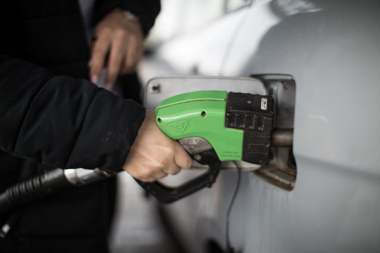 דלק | אילוסטרציה // צילום: הדס פרוש - פלאש 90