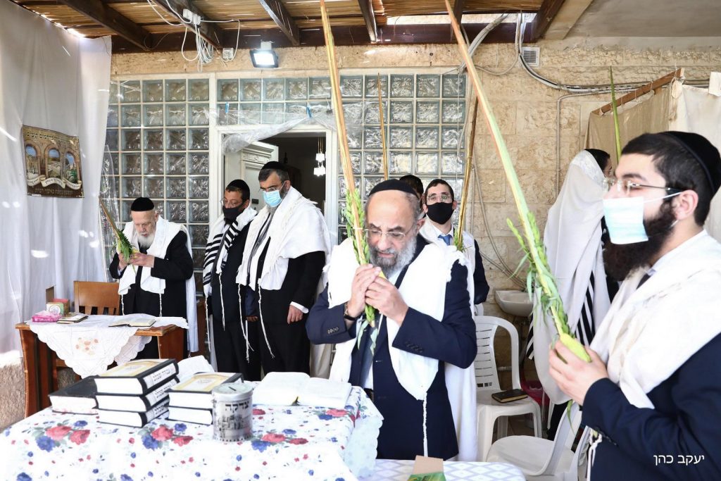 הַשָׂם בָּנוּ מַעֲלוֹת כּהֲנִים הוֹשַׁעֲנָא • חכם שלום בנענועים