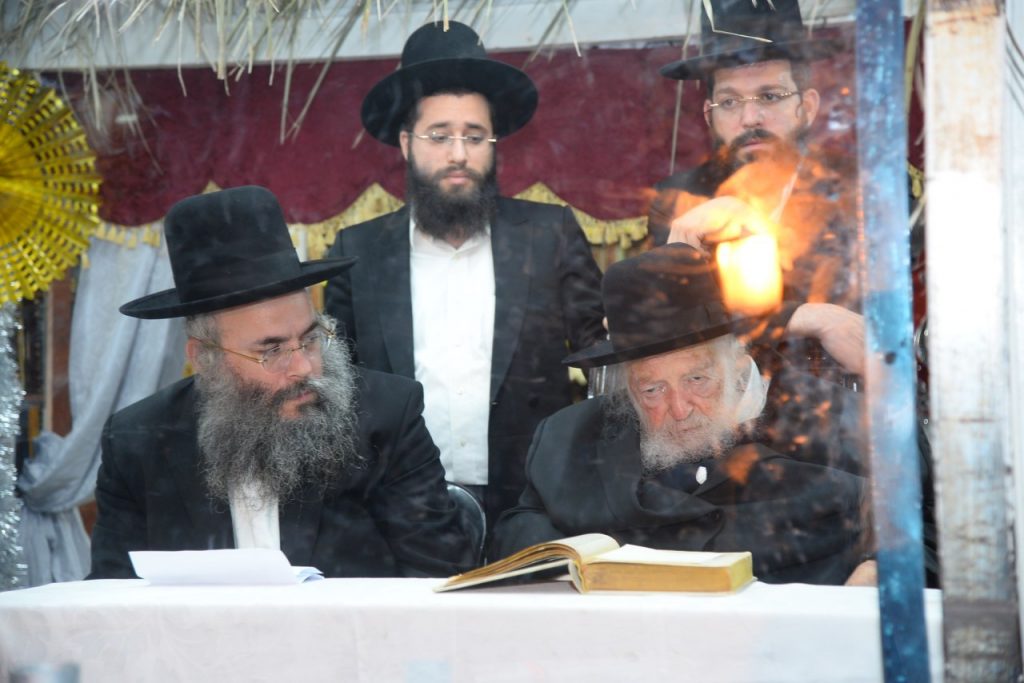 מעמד סיום 15,000,000 סדרי לימוד והקבלת פני רבו בחצר בית שר התורה • תיעוד