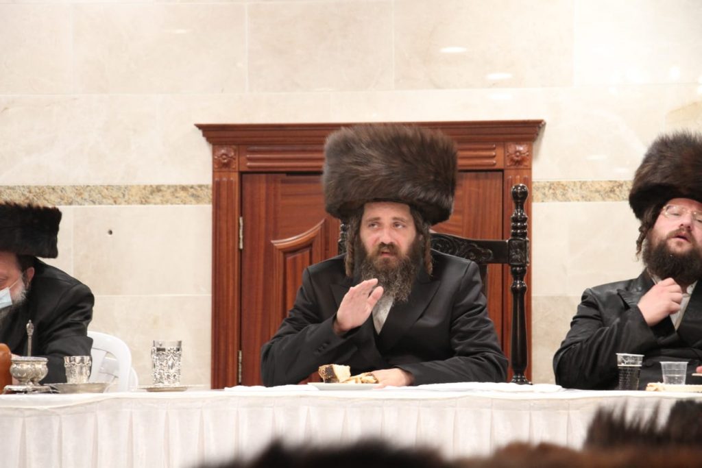 תיעוד: שבת הכתרה בפיטסבורג בראשות כ"ק האדמו"ר תיעוד: שבת הכתרה בפיטסבורג בראשות כ"ק האדמו"ר