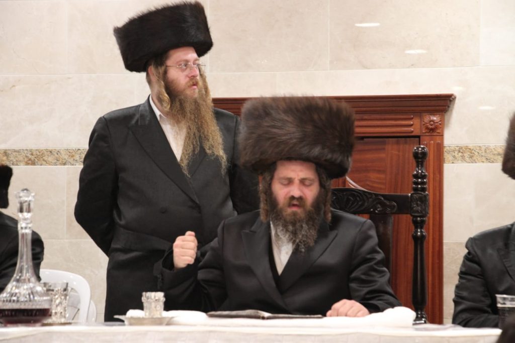 תיעוד: שבת הכתרה בפיטסבורג בראשות כ"ק האדמו"ר תיעוד: שבת הכתרה בפיטסבורג בראשות כ"ק האדמו"ר