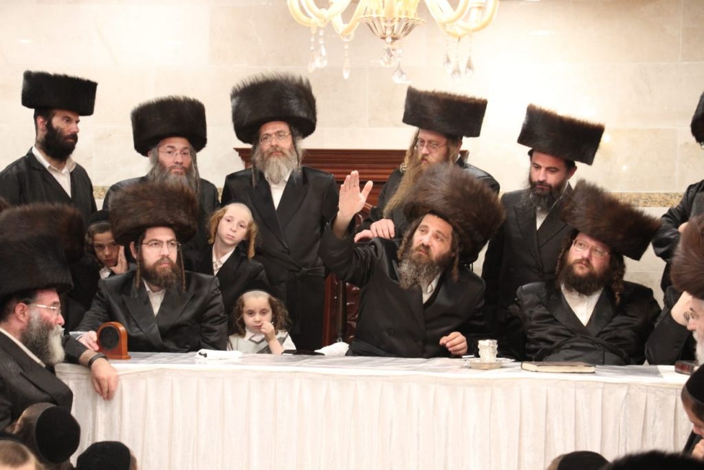 תיעוד: שבת הכתרה בפיטסבורג בראשות כ"ק האדמו"ר תיעוד: שבת הכתרה בפיטסבורג בראשות כ"ק האדמו"ר