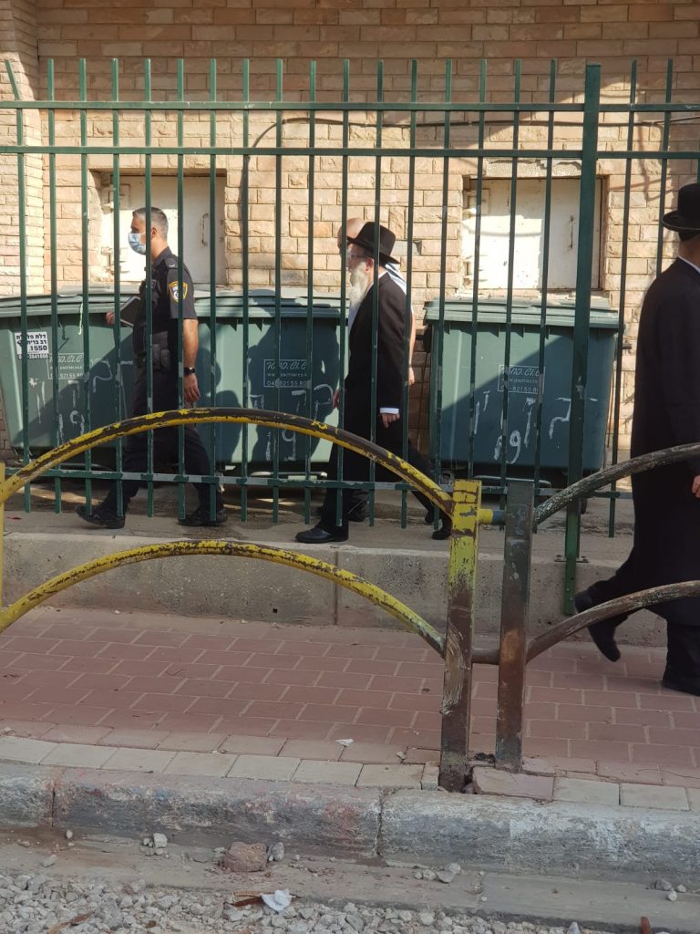 המשטרה פשטה על כמה תלמודי תורה בבני ברק: "מידע פנימי"