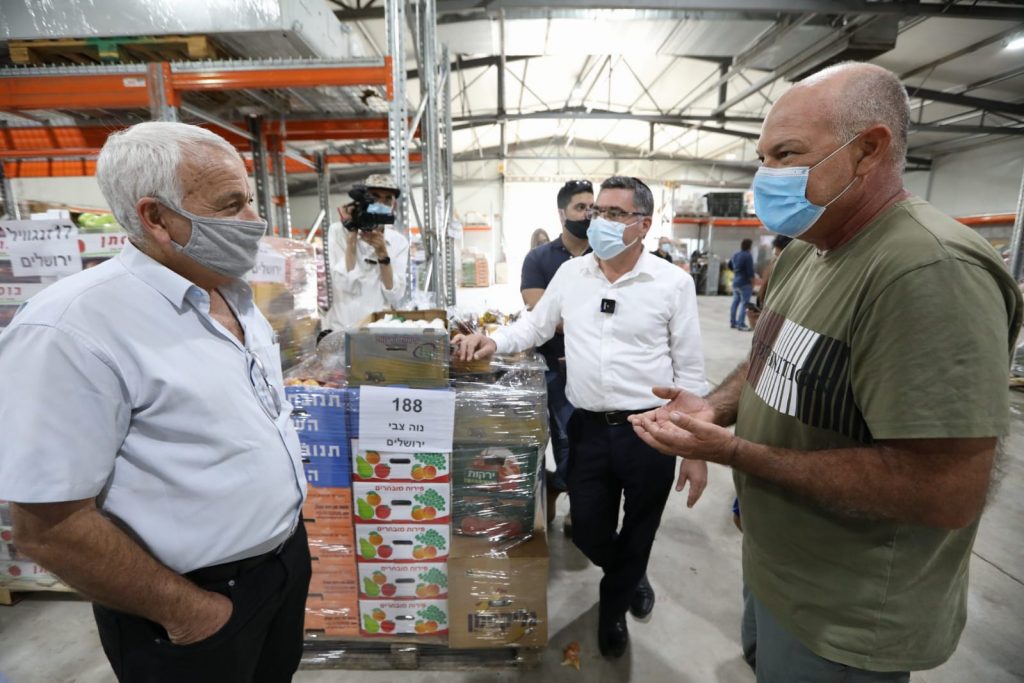 שר החקלאות נערך לשנת השמיטה תשפ"ב שר החקלאות נערך לשנת השמיטה תשפ"ב